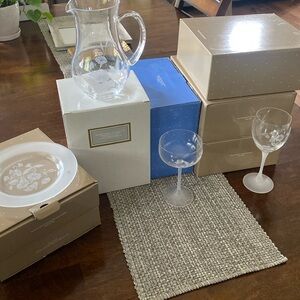 Avon crystal Hummingbird collection in boxes